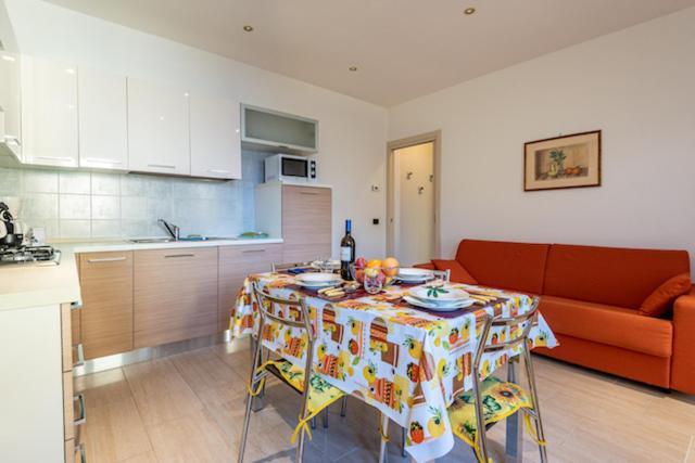 Casa Matisse Leilighet Pianello Del Lario Eksteriør bilde